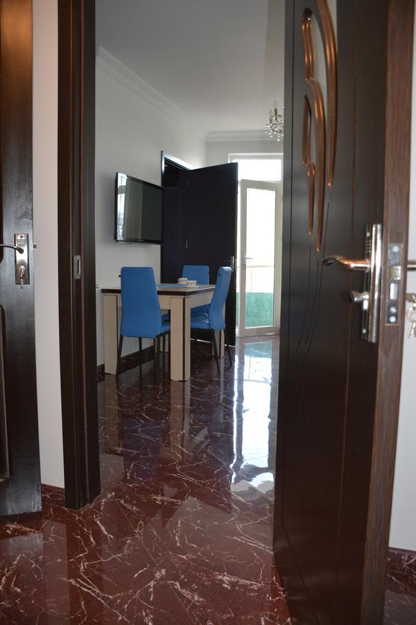 Apartment Nona Vox Batumi Eksteriør bilde